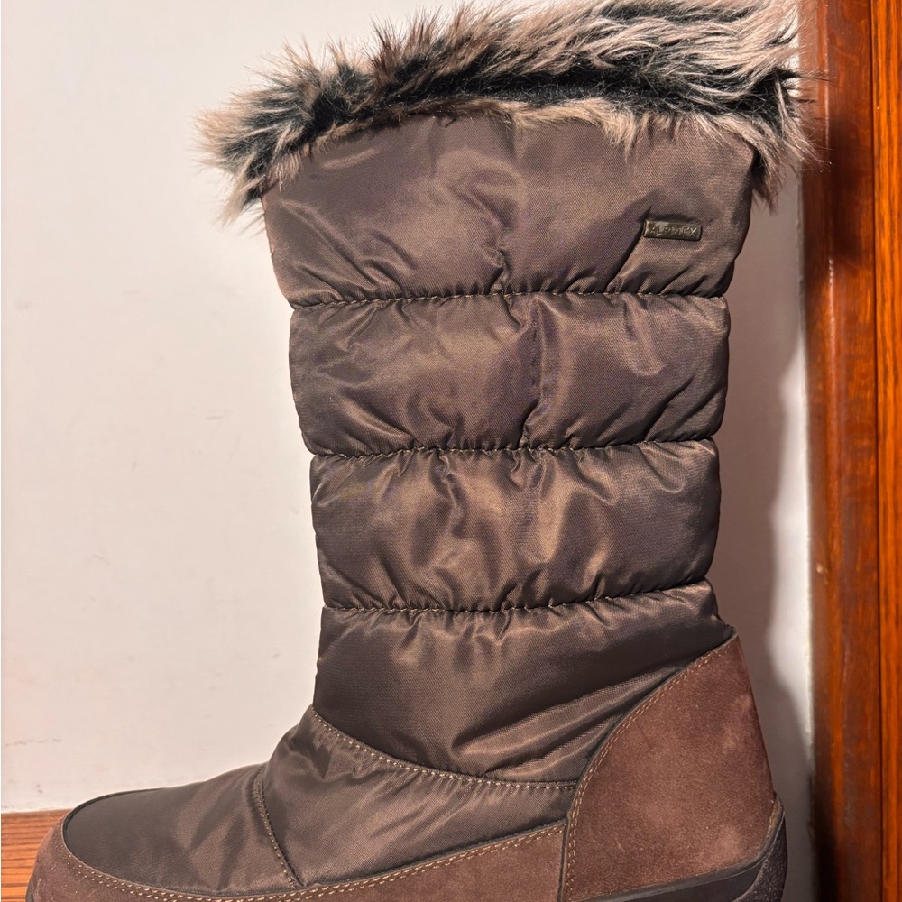 Brown Fur-Lined Winter Boots